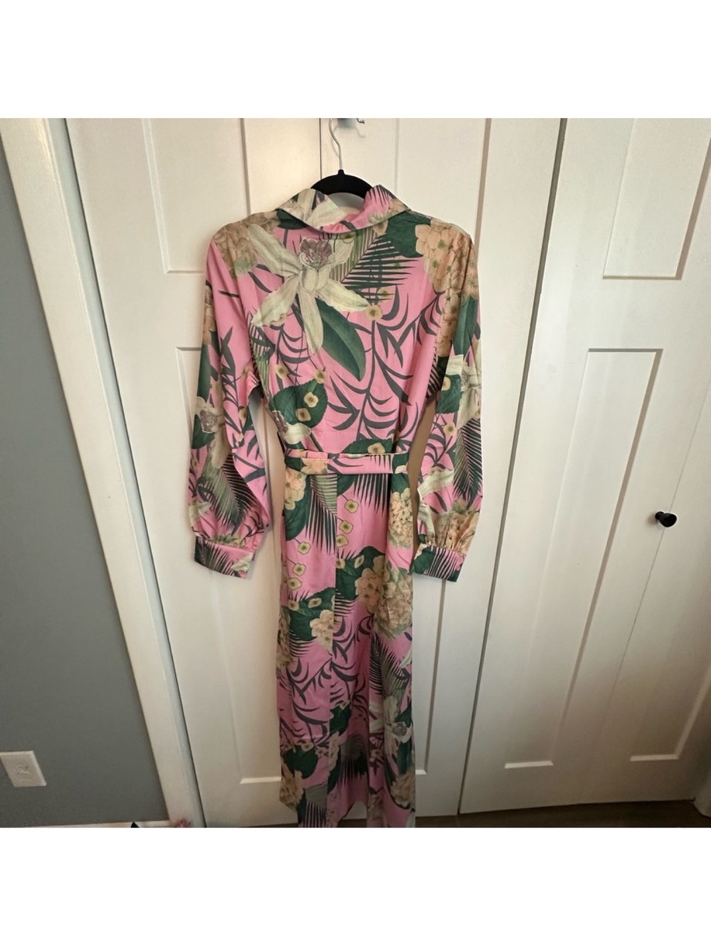 Pretty floral dress - Picture 4 of 5